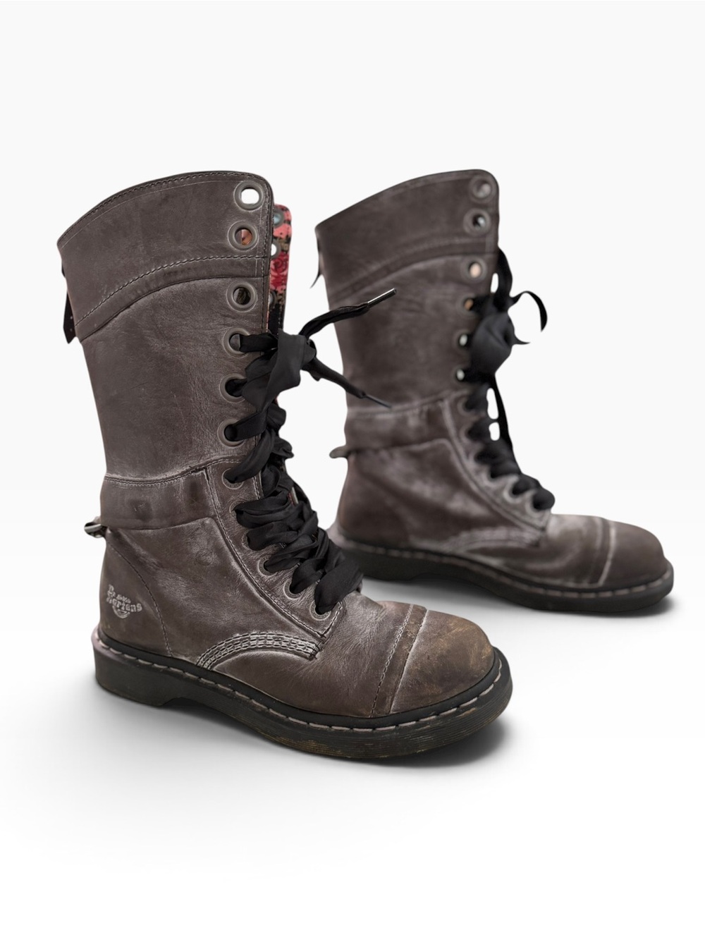 Dr. Martens triumph 19 1414 eye leather lace up tall leather combat boots